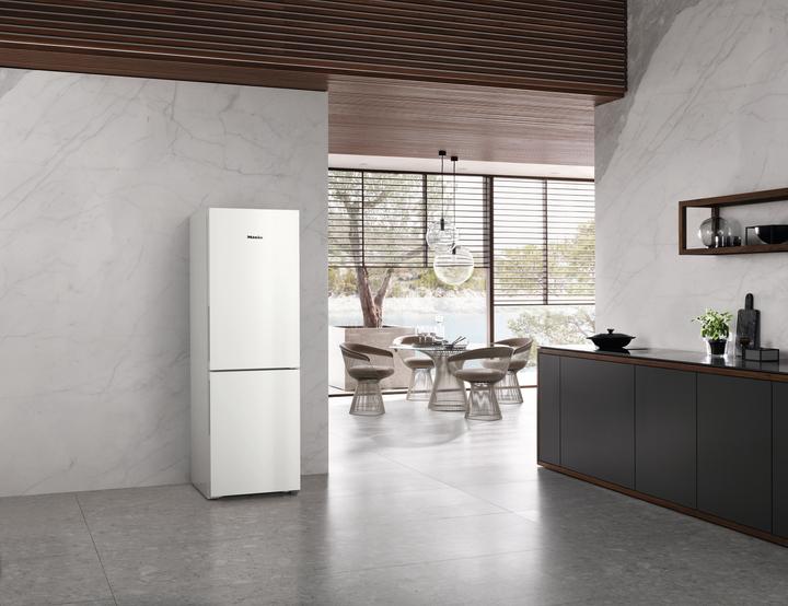 Actual product image Miele KFN 4375 CD (330 l)