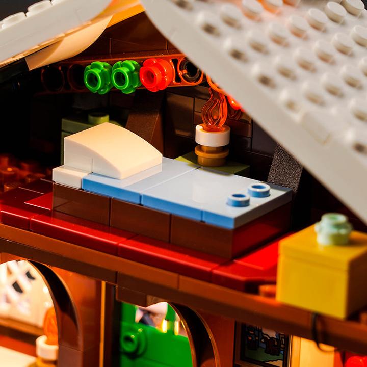 Produktbild BrickBling LED Licht Set für LEGO Almhütte (10325) inkl. Fernbedienung