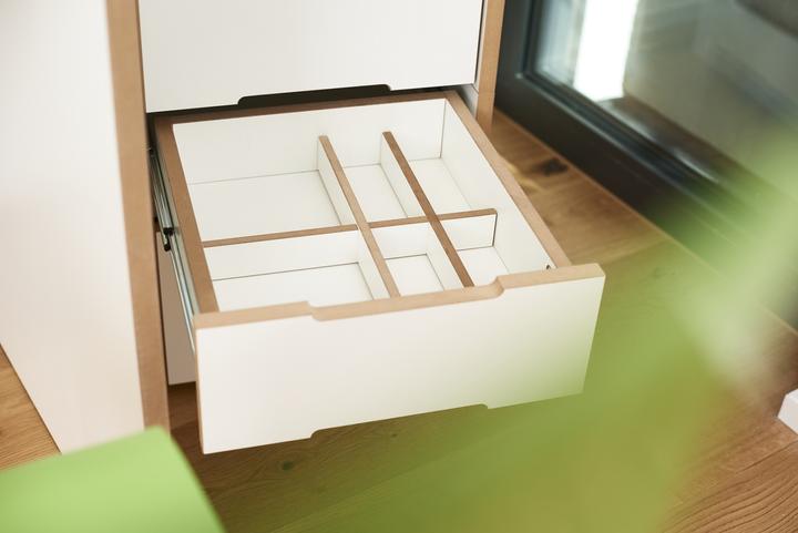 Actual product image Tojo Cargo (33.5 x 29.5 x 4 cm)