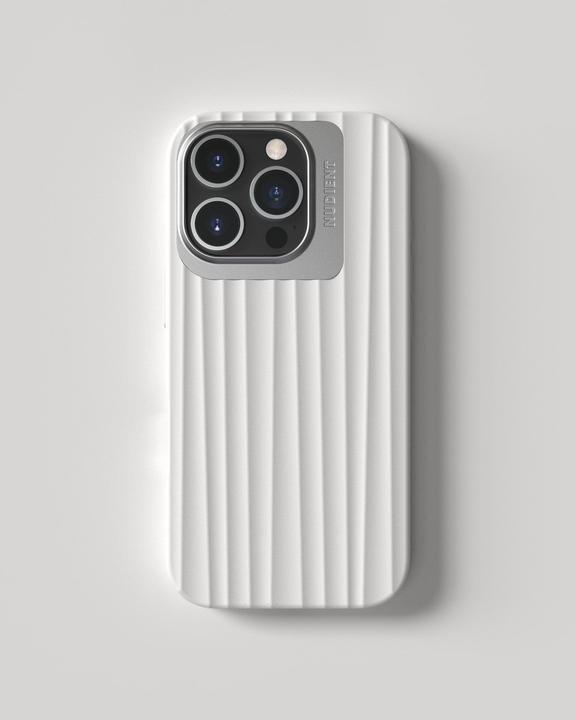 Produktbild Nudient Back Cover Bold MagSafe iPhone 16 Pro Chalk White (Apple iPhone 16 Pro)