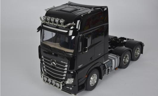 Produktbild Tamiya Mercedes Actros (Kit)
