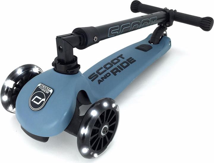 Actual product image Scoot and Ride Highwaykick 9