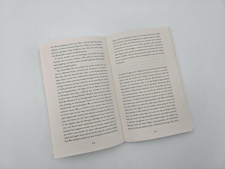 Actual product image Der perfekte Schuss (German, Mathias Enard, Sabine Müller, 2025)