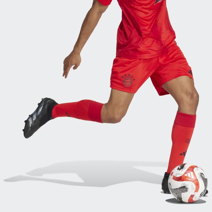 Produktbild adidas FC Bayern München Shorts (S)