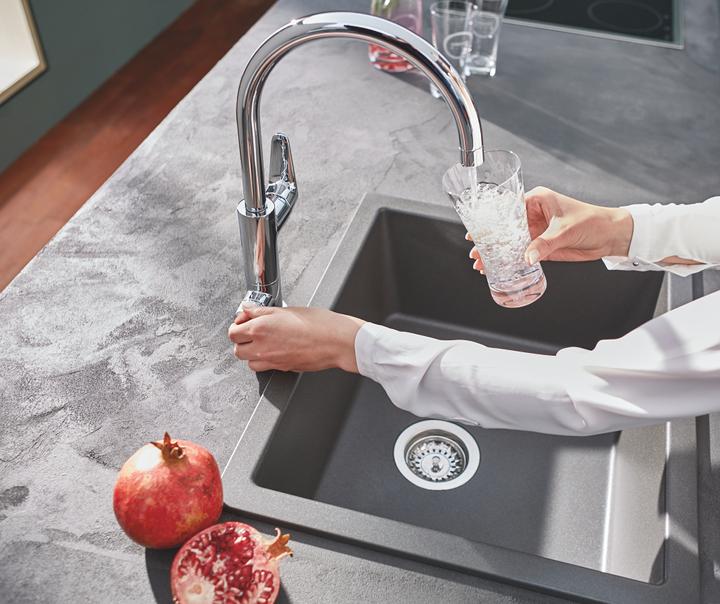 Actual product image Grohe Kitchen faucet with filter function Blue glossy chrome 30385000