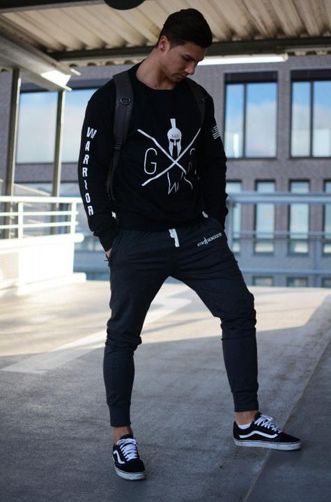 Produktbild Gym Generation Sweater Warrior BLACK (XL)