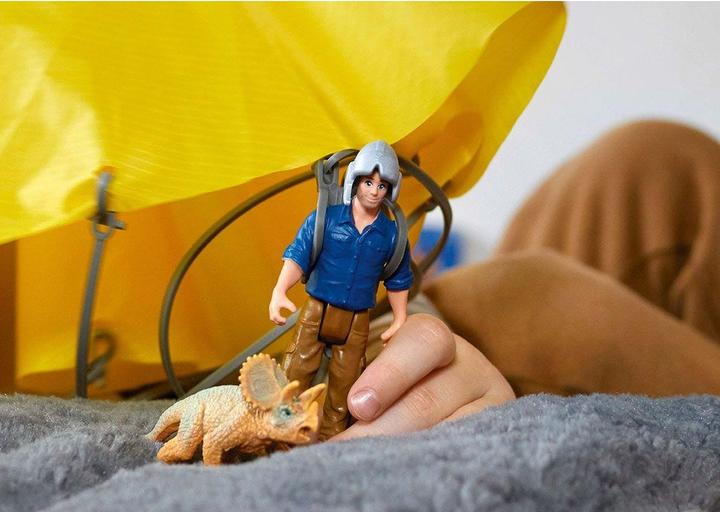 Actual product image Schleich Dino parachute rescue