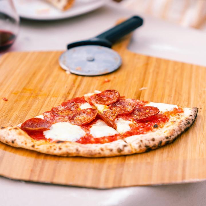 Actual product image Ooni Pizza Peel and Serving Board