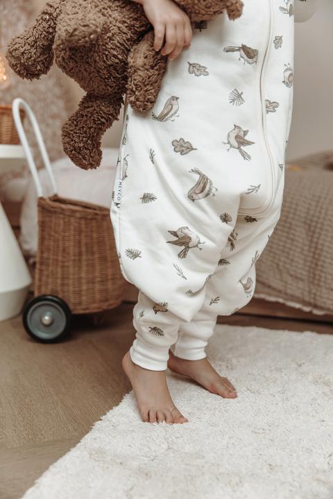 Actual product image Meyco Robin baby winter sleepsuit jumper with sleeves (80 cm, 2.5 TOG)