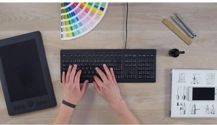 Actual product image CHERRY Stream (US, Cable)