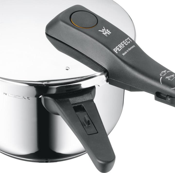 Produktbild WMF Dampfkochtopf Perfect (22 cm, Dampfkochtopf, Edelstahl)