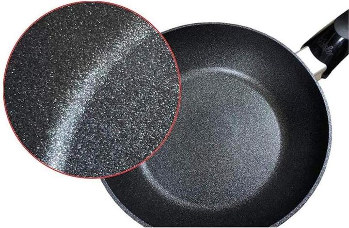 Actual product image Fissler Cenit induction pan 28 cm (28 cm, Saucepan, Aluminium)