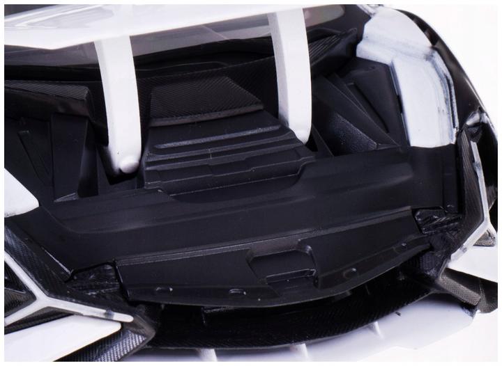 Actual product image Bburago Lamborghini Sian FKP 37 1/18 white / black