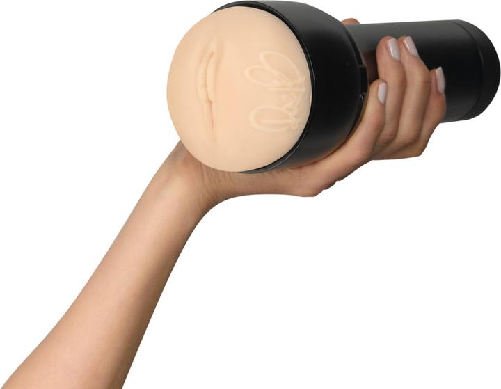Actual product image Kiiroo Feel Rae Lil Black