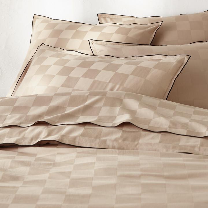 Actual product image La Redoute Interieurs Victor Damier (Pillowcase, 65 x 100 cm)