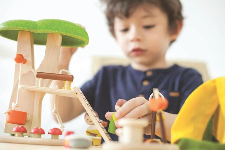 Actual product image Plantoys PlanWorld tree house