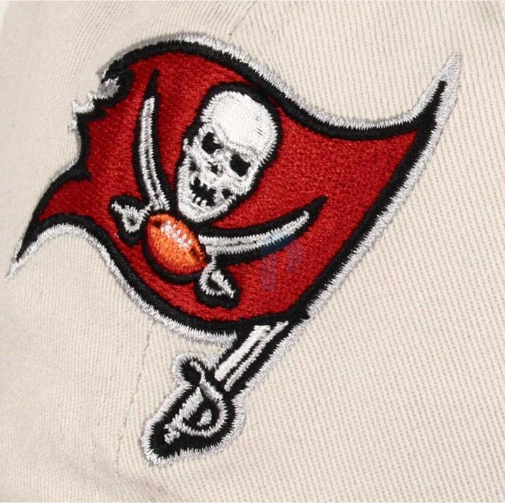 Produktbild New Era NFL - Tampa Bay Buccaneers - Stone 9Twenty Cap Beige OneSize (One Size)
