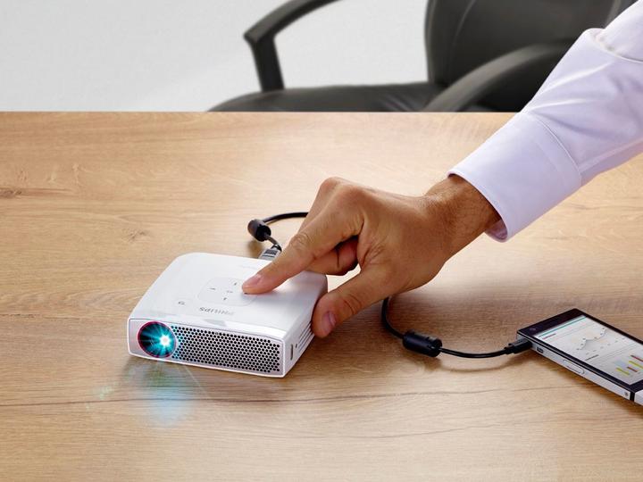 Actual product image Philips PicoPix PLUS (HD, 350 lm, 1.47:1)