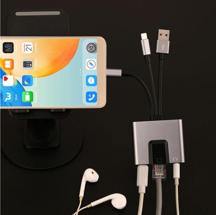 Immagine prodotto PowerGuard 3-in-1 USB-C/USB-A Lightning Multiport Adapter to RJ45 Ethernet 3.5mm Audio (USB-A, Lightning, USB tipo C, Jack da 3.5mm)