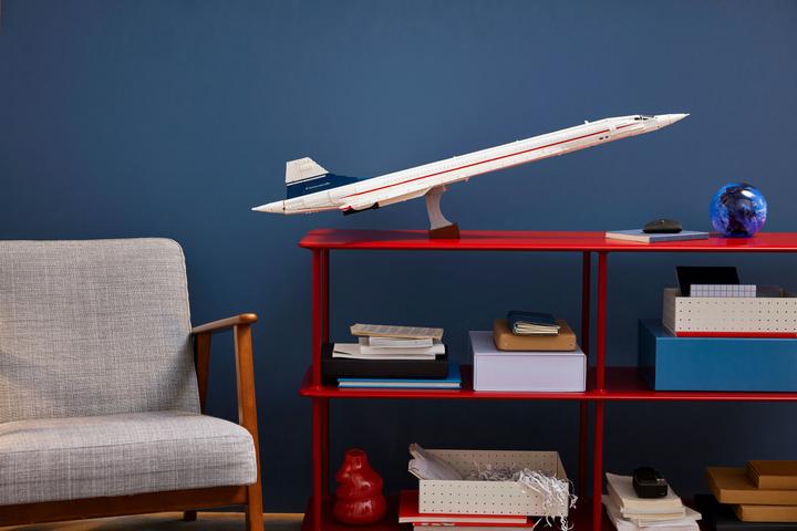 Actual product image LEGO Concorde (10318, LEGO Icons, LEGO Rare Sets)