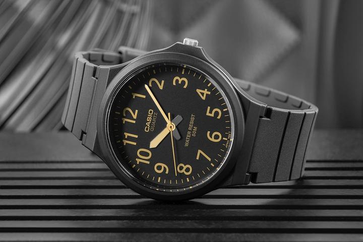 Produktbild Casio HERRENUHR MW-240-1B2 (zd166h) – KLASSISCH (43 mm)