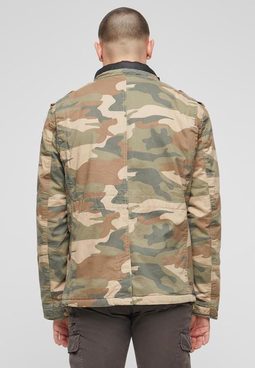 Actual product image Brandit Britannia winter outdoor jacket size XL colour light forest (XL)