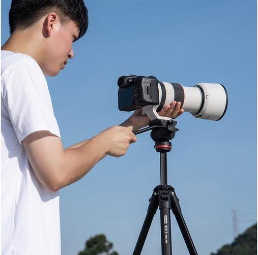 Actual product image Ulanzi Ombra travel tripod with video head (Metal)