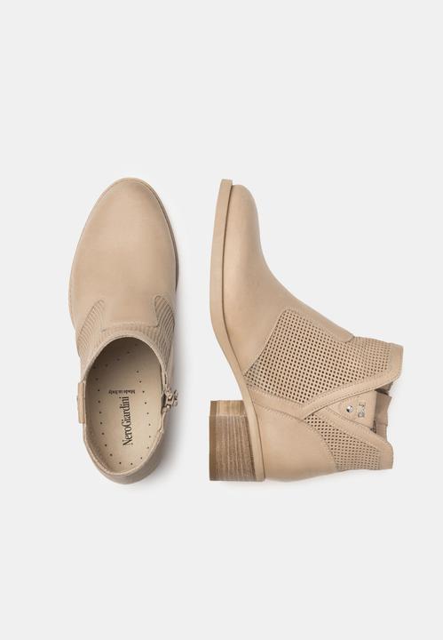 Actual product image Nero Giardini Stiefelette (41)