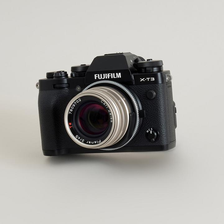Actual product image Urth Lens Mount Adapter: Compatible with Contax G Lens to Fujifilm X Camera Body