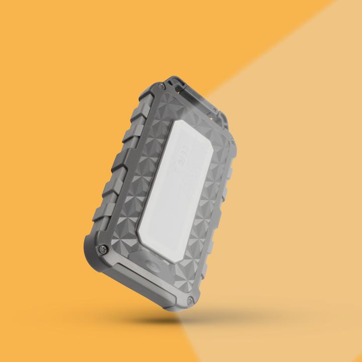 Actual product image Xtorm Fuel Series 4 (10000 mAh, 20 W, 50.50 Wh)