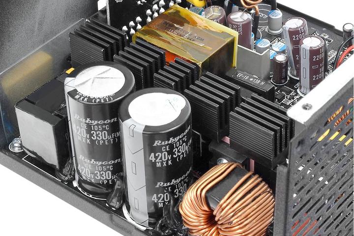 Actual product image Thermaltake Toughpower PF1 (750 W)
