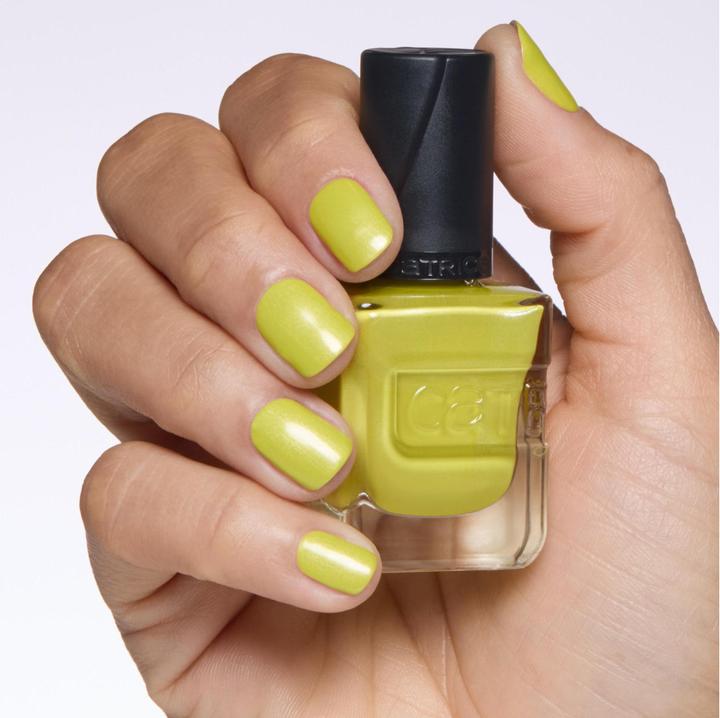 Image du produit Catrice Gel Affair Nail Lacquer No. 033 Green Long-Lasting (033 You're The Lime To My Tequila (Vous êtes la lime de ma tequila), Vernis à ongles effet gel)