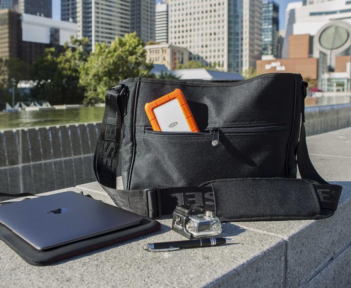 Actual product image LaCie Rugged USB-C (2 TB)