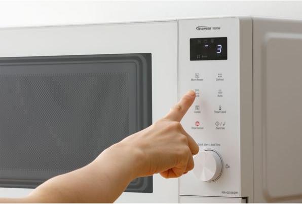 Actual product image Panasonic NN GD 34