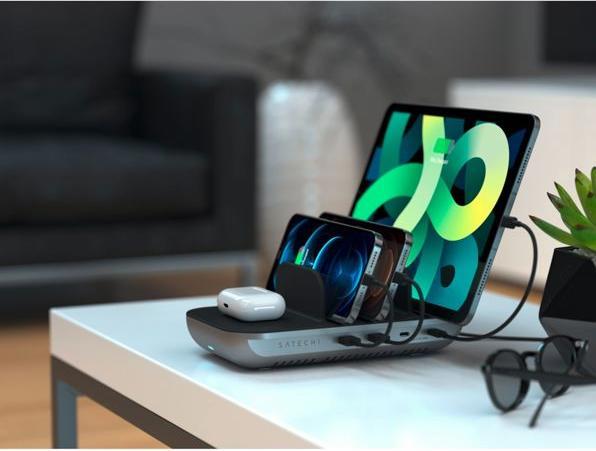 Actual product image Satechi 5 Port MultiDevice Charging Station (20 W)