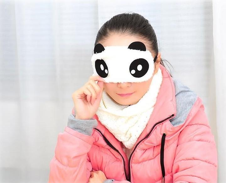 Immagine prodotto JTI Innocent Panda, soffice maschera per il sonno per viaggiare e rilassarsi (Maschera sonno)