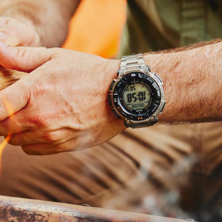 Produktbild Casio Pro Trek (Sportuhr, Chronograph, 54.70 mm)
