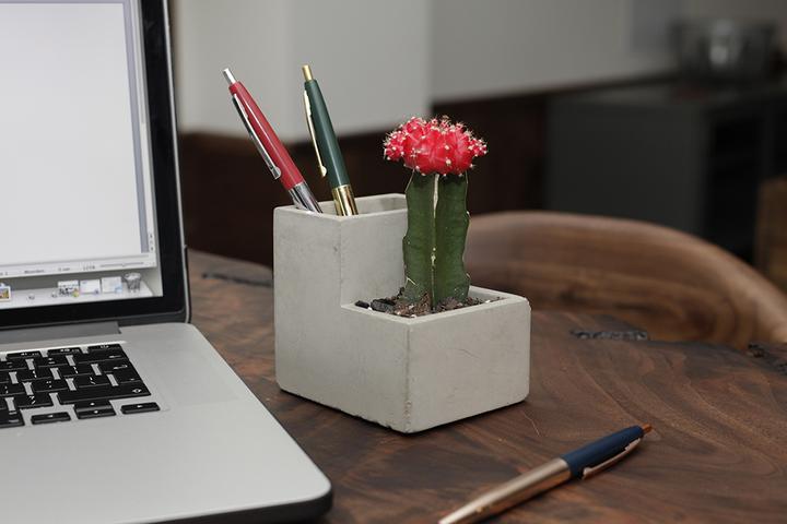 Actual product image Kikkerland Concrete Desktop Planter