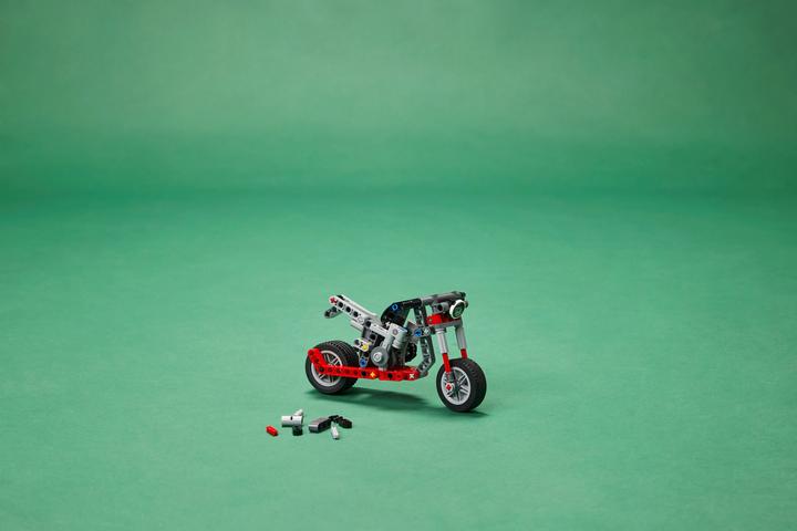 Immagine prodotto LEGO Chopper (42132, LEGO Technic)