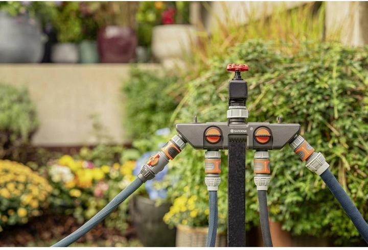 Actual product image Gardena 4-way distributor (4 way distributor)
