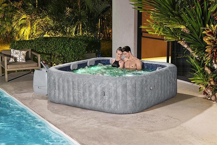 Actual product image Bestway Lay-Z-Spa San Fran cisco HydroJet Pro (7 pers.)