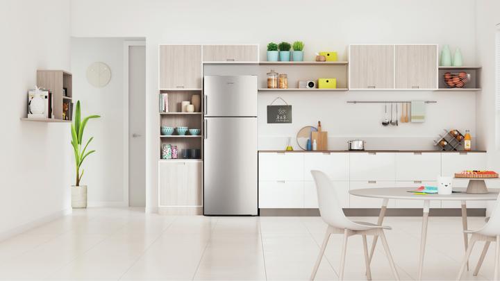 Actual product image Indesit IT70 832 S Double-door refrigerator 437 (437 l)