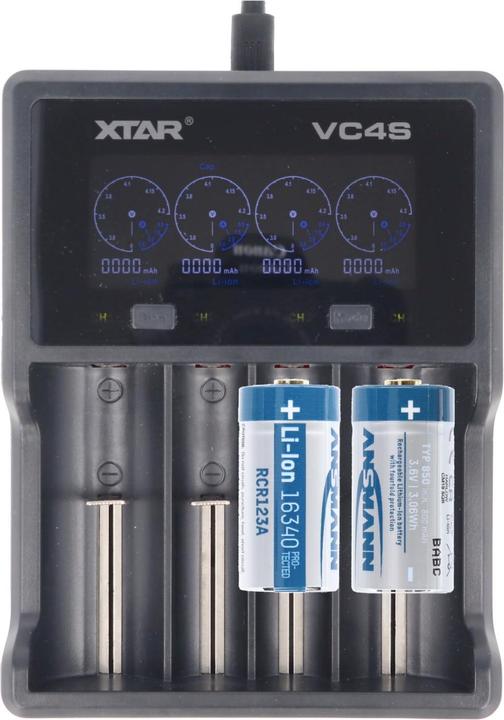 Actual product image Fenix Akku CR123 A 2 Stück und Schnell-Ladegerät (2 pcs., CR123A, 760 mAh, Rechargeable battery)
