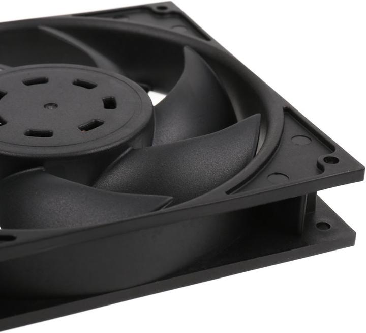Actual product image EKWB EK-Vardar EVO 140ER Black BB (500-2000rpm) - 2-pack (140 mm, 2 x)