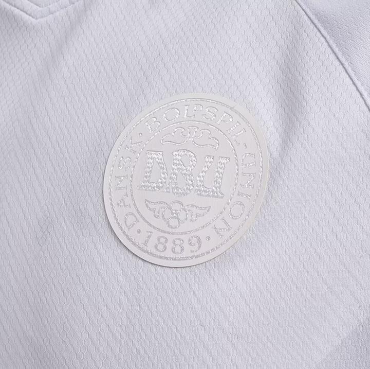 Immagine prodotto hummel Maglia Danimarca Bambini Fuori Campo per la Coppa del Mondo (164)