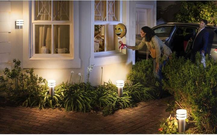Image du produit Philips Hue Base Tuar (806 lm, E27)