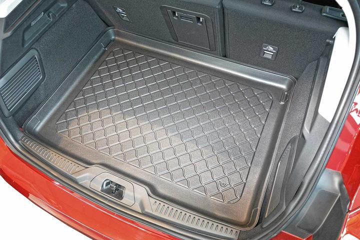 Image du produit ProPlus Bac de coffre pour Ford Focus Limousine de 2018 à aujourd'hui (surface de chargement surélevée)