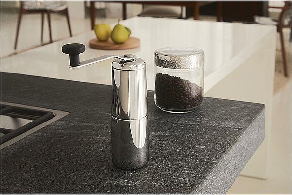 Produktbild Alessi Kaffeemühle SLOW COFFEE silberfarben