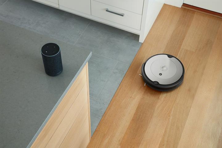 Immagine prodotto iRobot Roomba 698 (Aspirazione robotica)