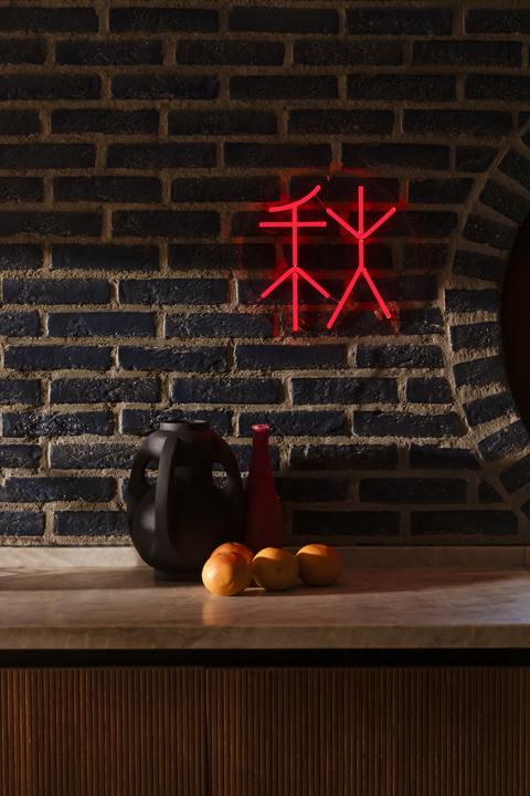 Actual product image Dutchbone Sya Autumn Neon Wall Light